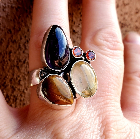 New Amethyst, Golden Rutile, Tiger Eye and Garnet 925 Silver Ring. - Picture 11 of 15